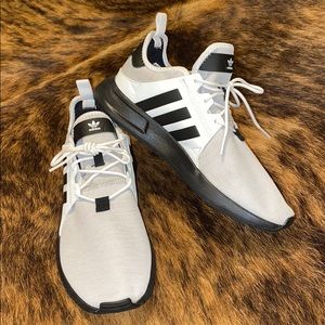 Adidas black/grey/white sneakers